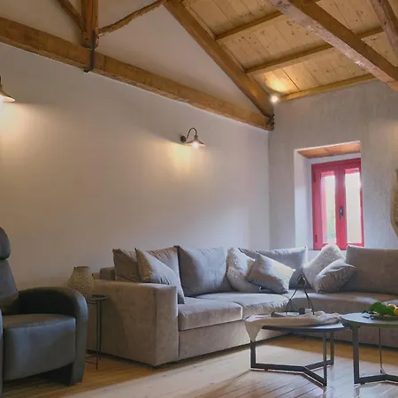 Villa Yasemia Wood & Stone