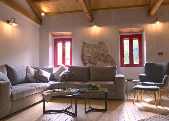 Yasemia Wood & Stone Villa Makrísz Jalósz